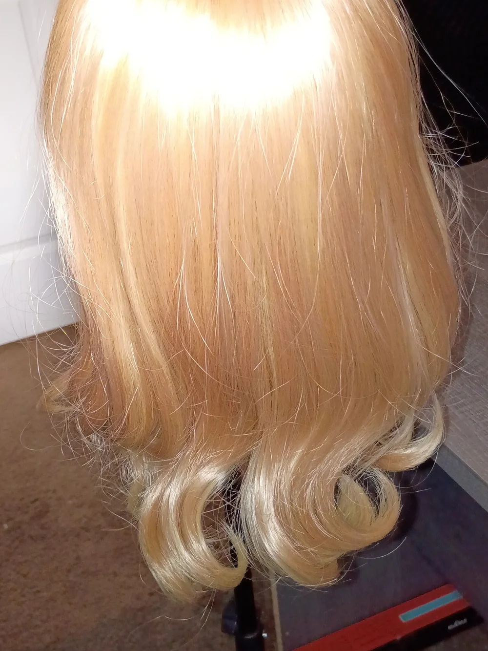 Light Blonde Lace-Front Wig Cap